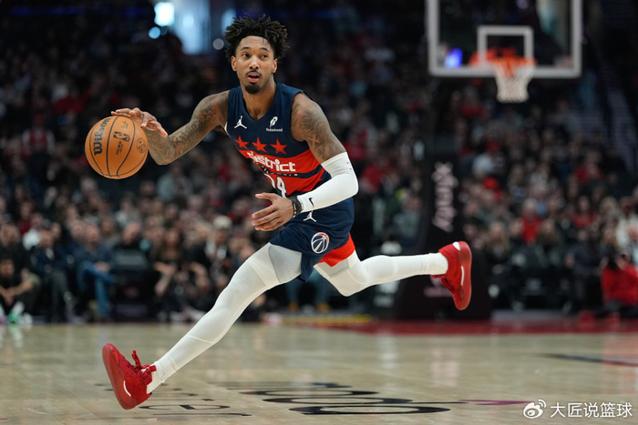 开拓者大胜奇才 杨瀚森首秀暴扣助队狂胜