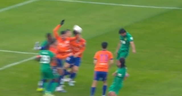 足协评议漏判手球引争议国安应获点球